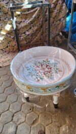 Table Basse Marocaine Peinte à la Main – Image 3