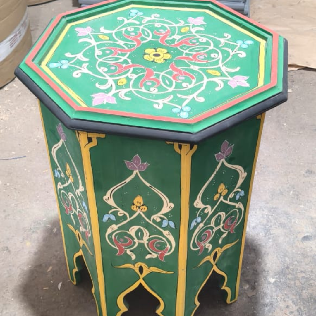 White and Brown Minimalist Furniture Bedroom Instagram Post (5) Table à thé bleue peinte à la main – Image 1